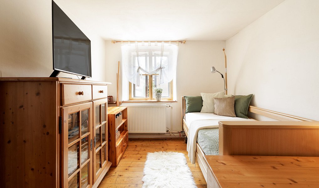 Prodej domu 478 m² s pozemkem 4 241 m², Verneřice – náhled fotky 10