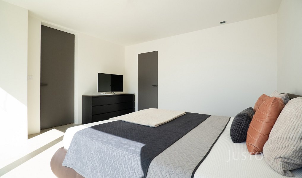 Prodej domu 349 m² s pozemkem 1 385 m², Ohrobec – náhled fotky 36