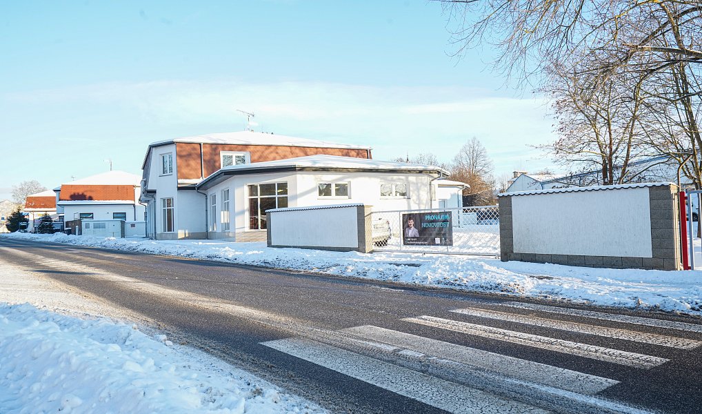 Pronájem obchodních prostor 299 m², Jičín – náhled fotky 27