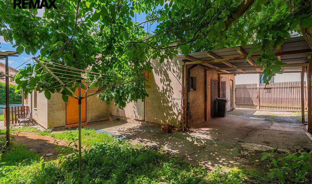 Prodej domu 186 m² s pozemkem 390 m², Břasy – náhled fotky 43