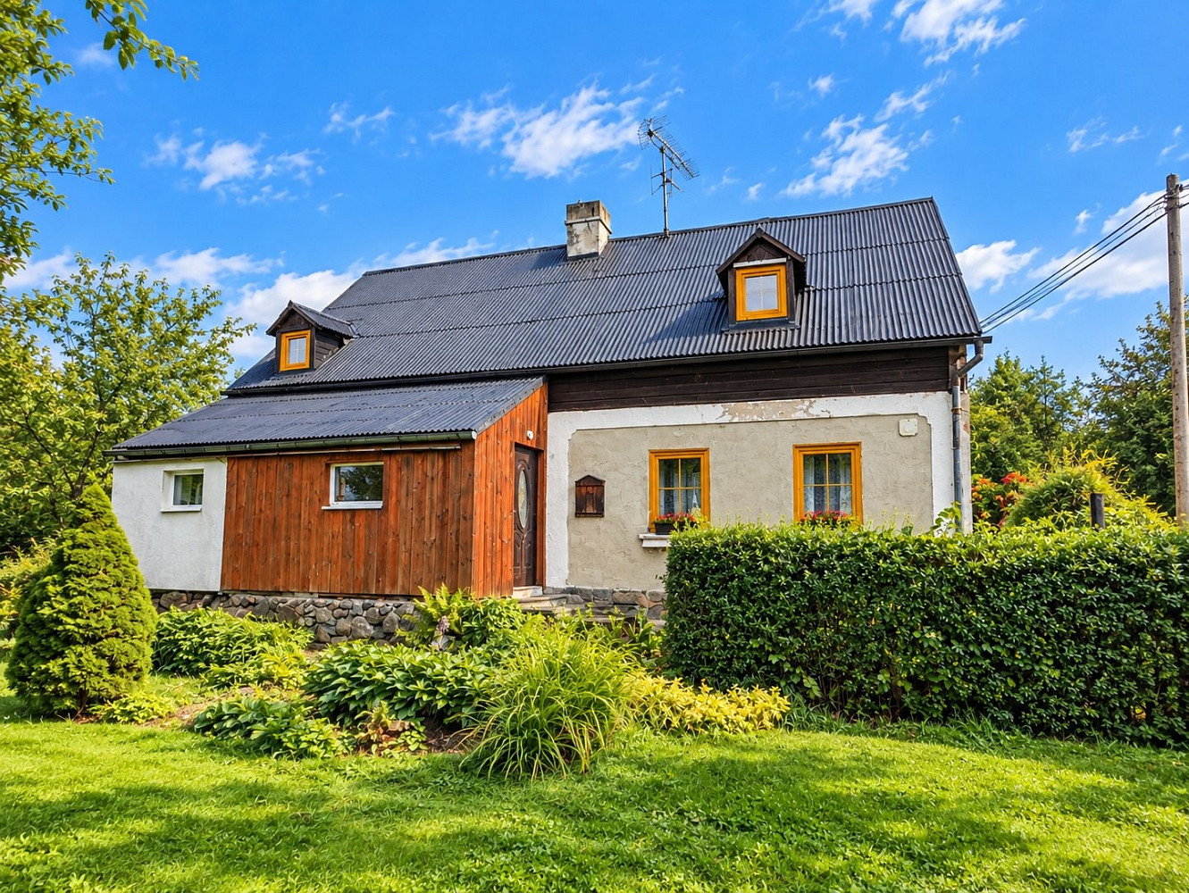 Prodej domu 220 m² s pozemkem 1 044 m² – fotografie 3