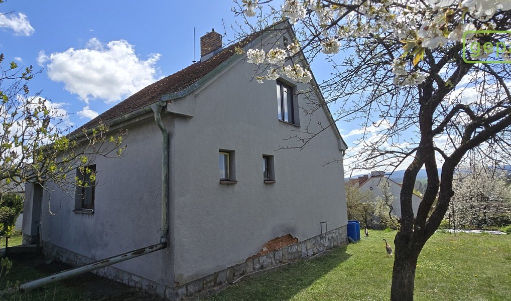 Prodej domu 145 m² s pozemkem 1 218 m², Zlatá Koruna – náhled fotky 8