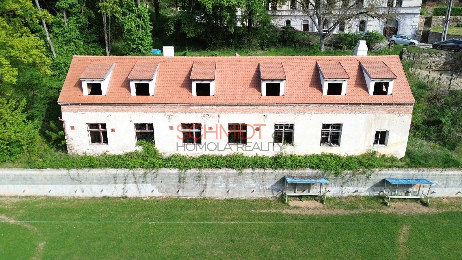 Prodej nájemního domu, činžáku 226 m²