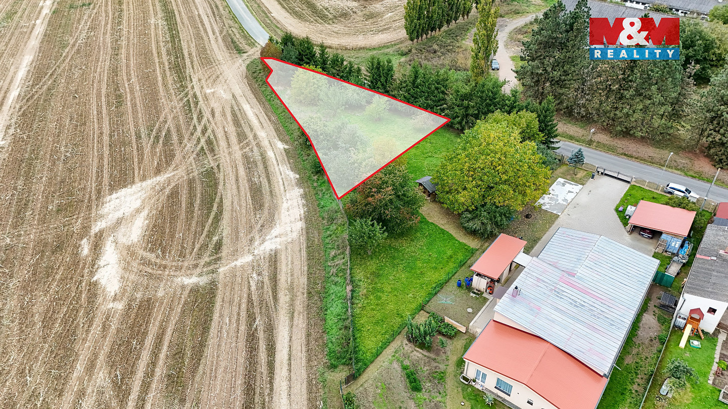 Prodej stavebního pozemku 1 030 m² - Więcej