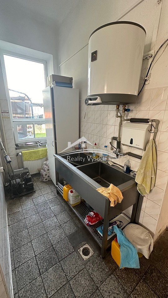 Pronájem obchodních prostor 58 m² – fotografie 4