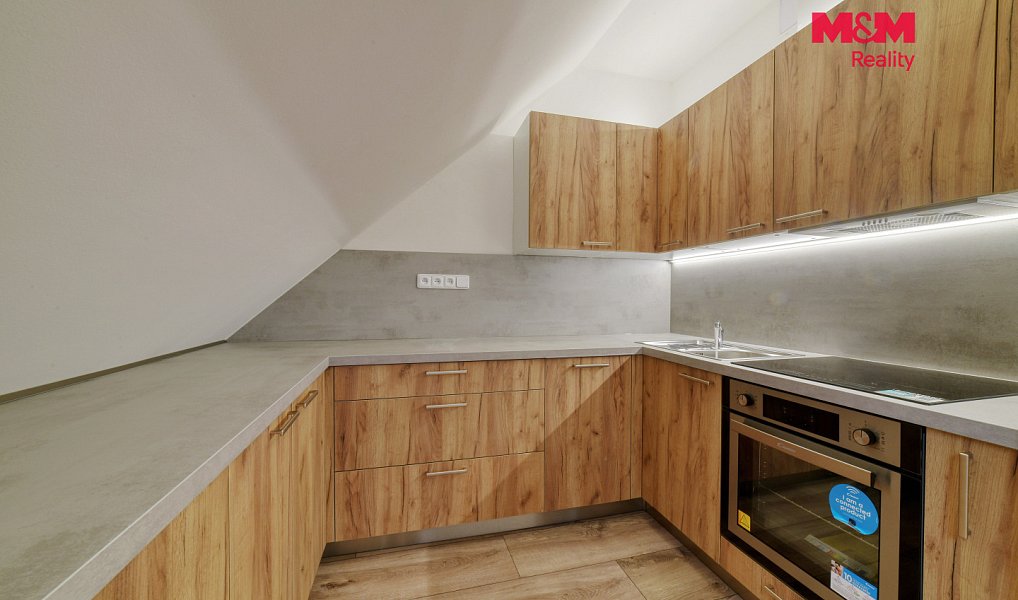 Prodej nájemního domu, činžáku 218 m², Luby – náhled fotky 27