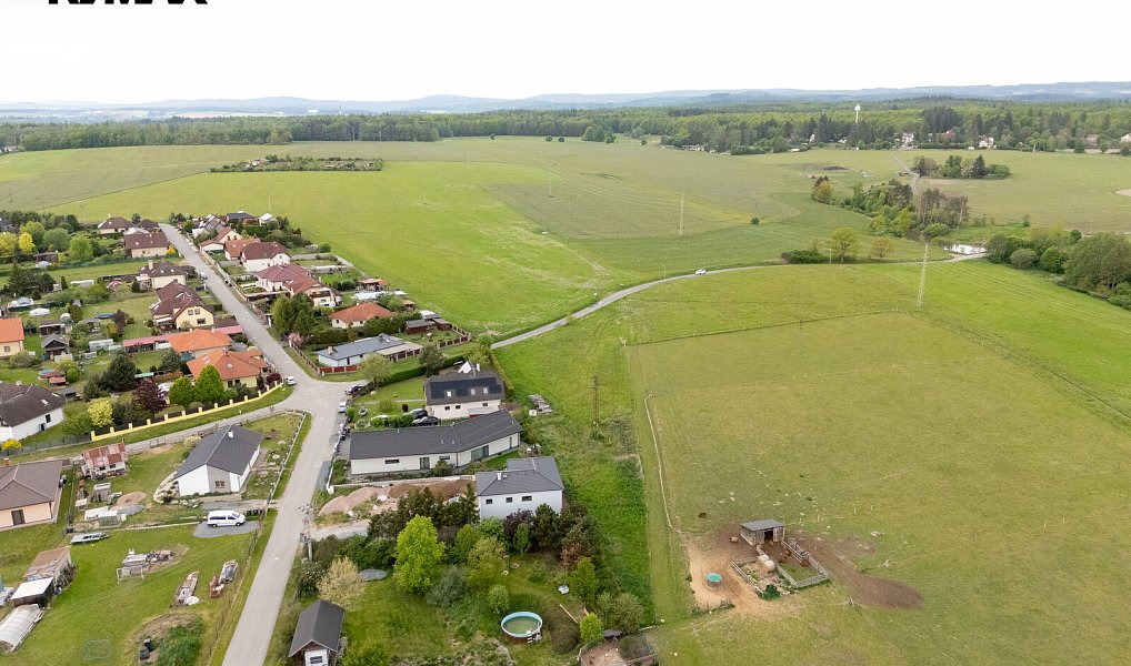 Prodej stavebního pozemku 2 455 m², Mokrovraty – náhled fotky 3