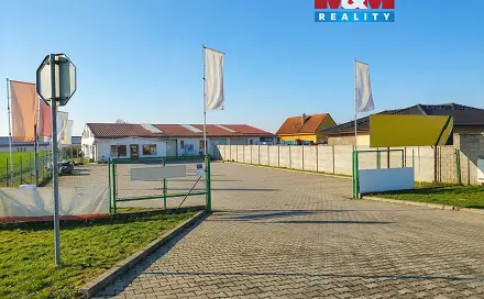 Prodej obchodních prostor 972 m², Kly - Krauzovna, okres Mělník