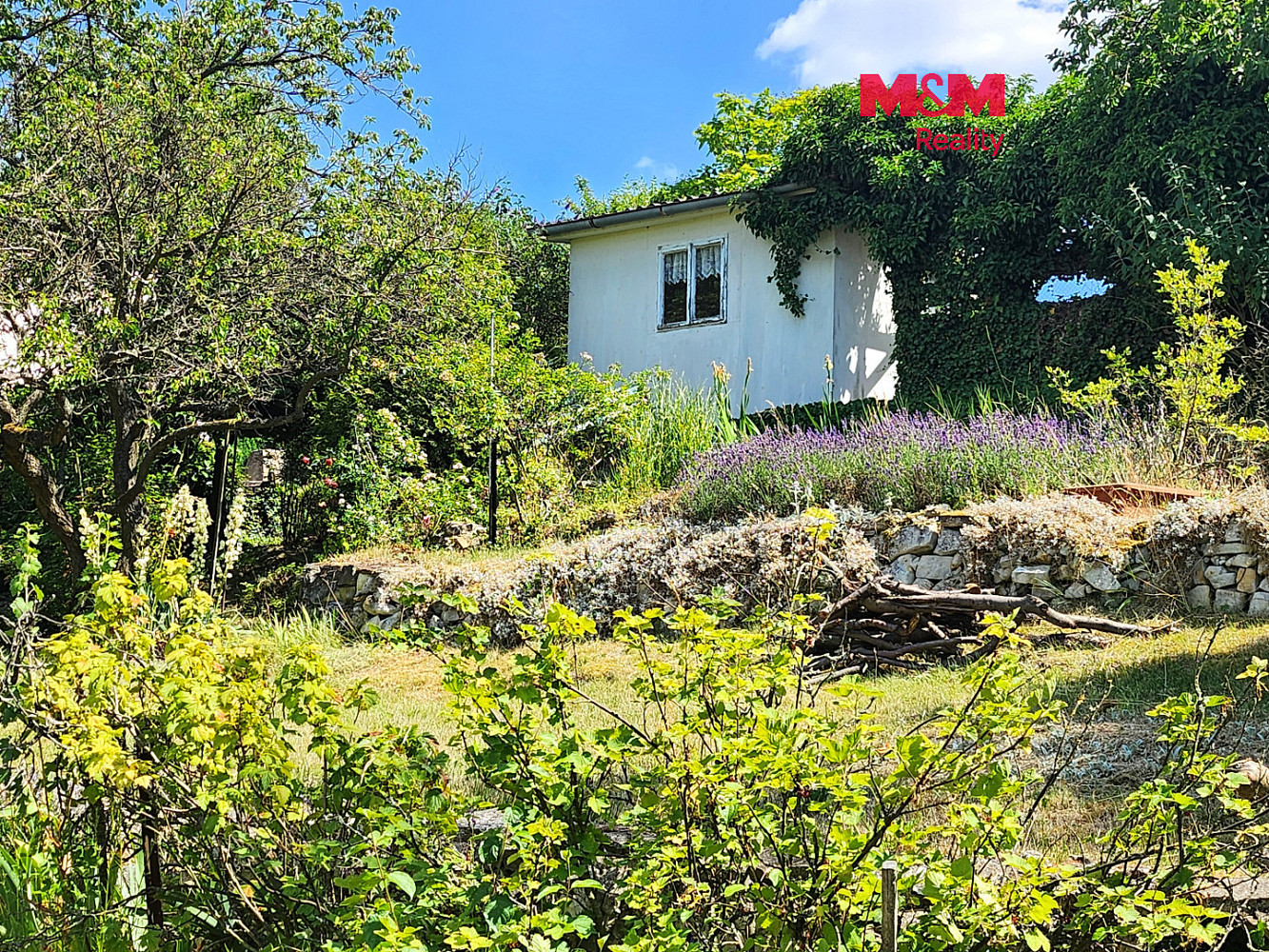 Prodej zahrady 605 m²