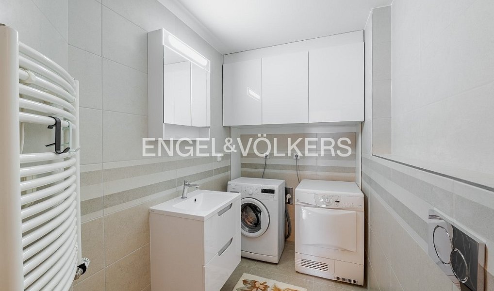 Pronájem bytu 3+kk 110 m², Praha – náhled fotky 11