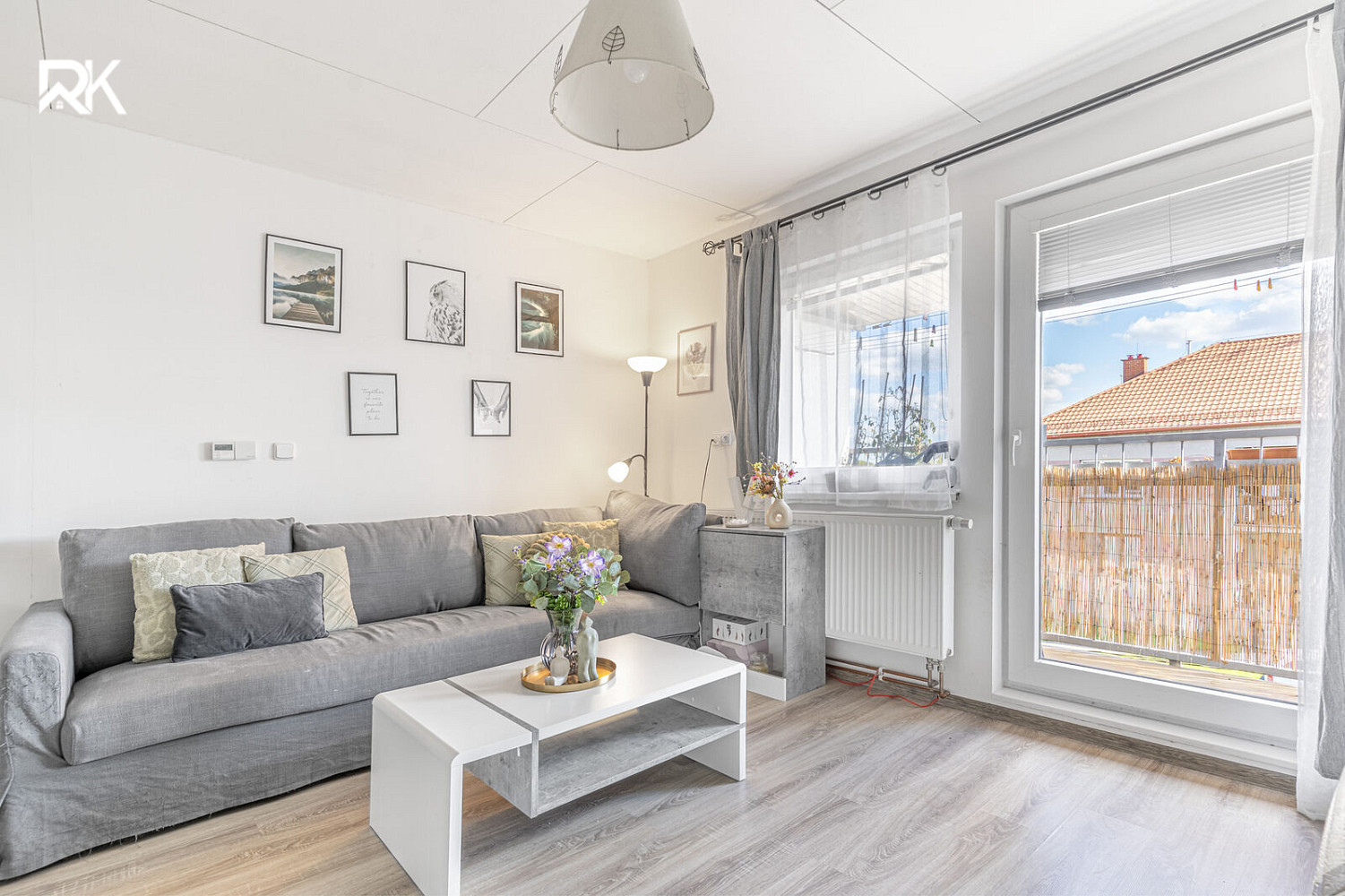Prodej bytu 4+kk, 78 m² s balkónem, 2 parkovacími místy a 2 sklepy Kolín, Štítary