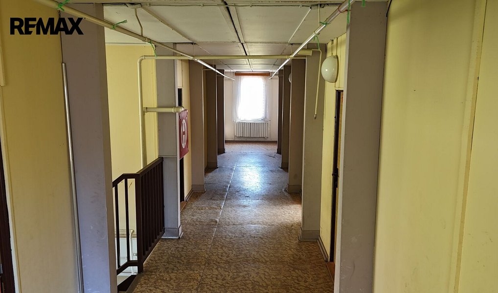 Prodej ubytovacího objektu 220 m², Rajnochovice – náhled fotky 16