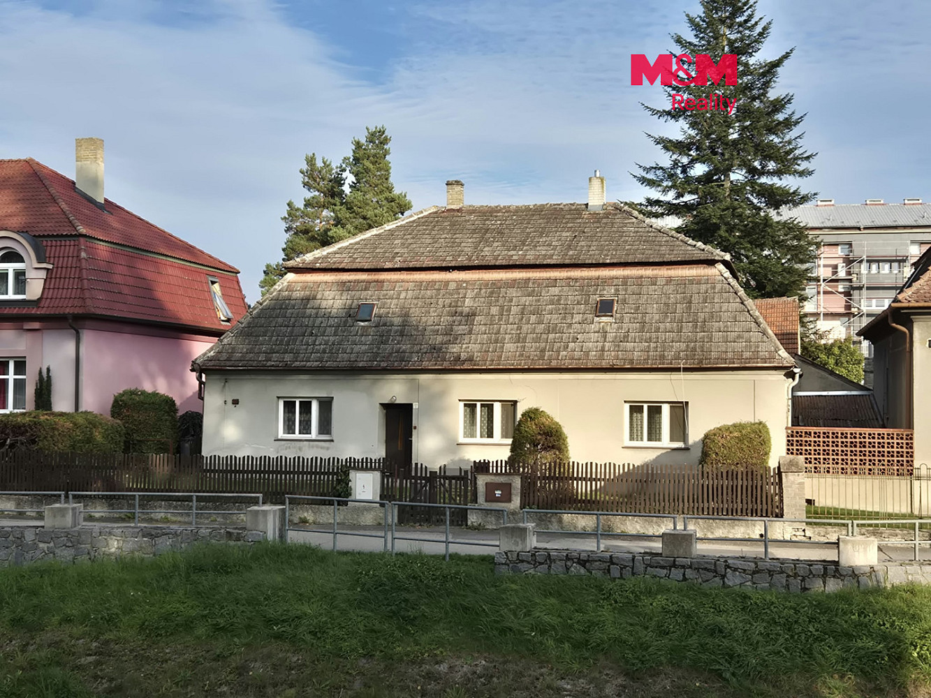Prodej domu 120 m² s pozemkem 1 100 m²