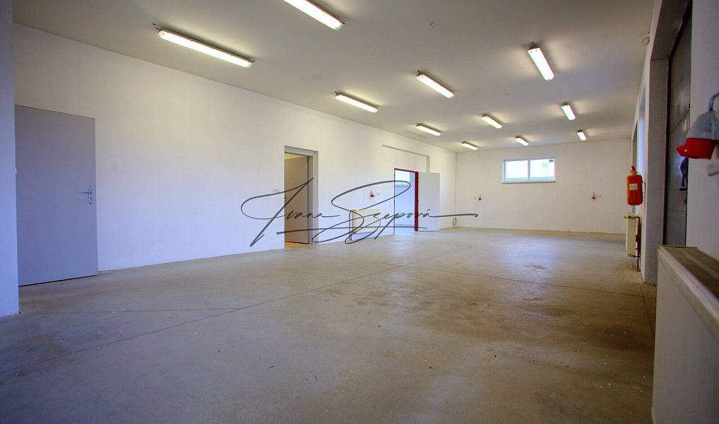 Pronájem výrobních prostor 245 m², Strakonice – náhled fotky 8