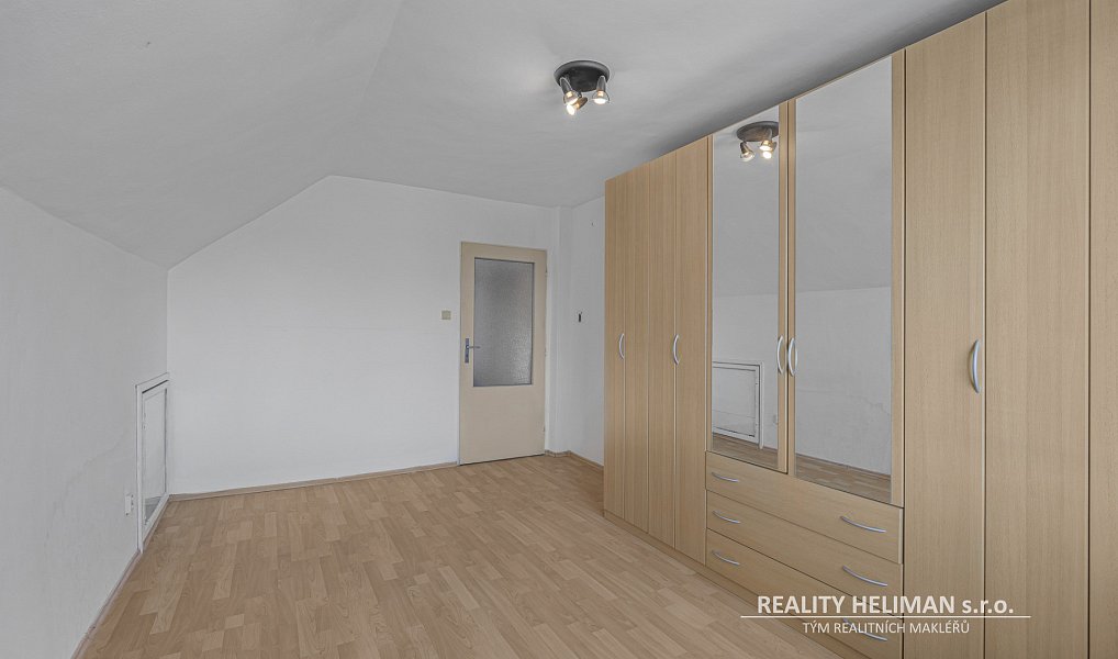 Prodej domu 393 m² s pozemkem 775 m², Líbeznice – náhled fotky 17