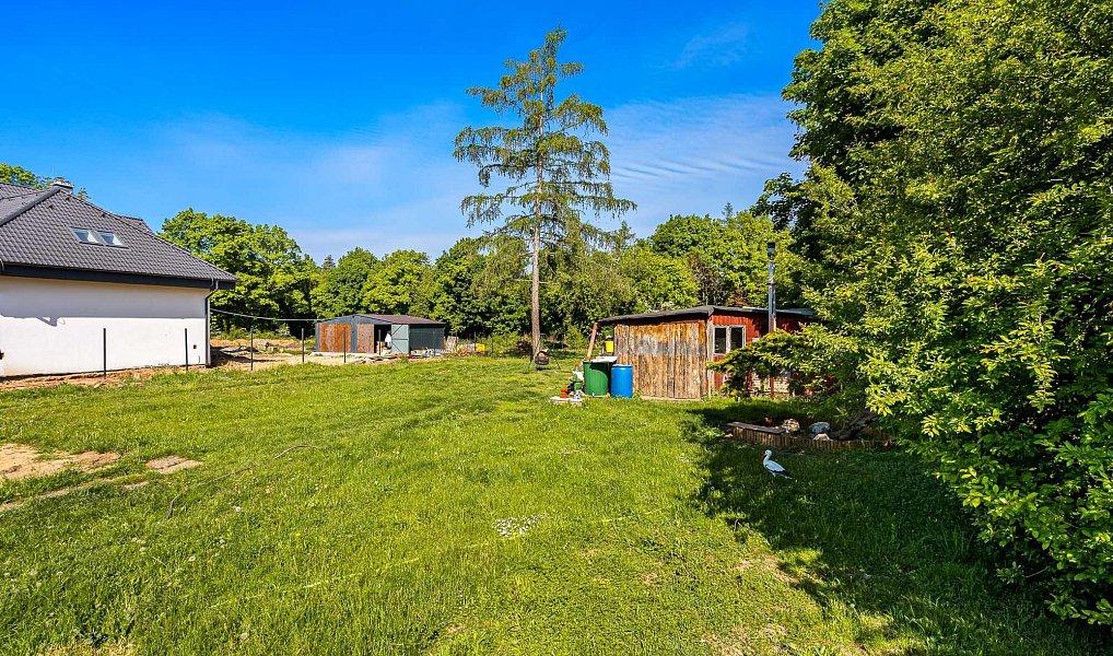 Prodej stavebního pozemku 1 804 m², Praha – náhled fotky 16