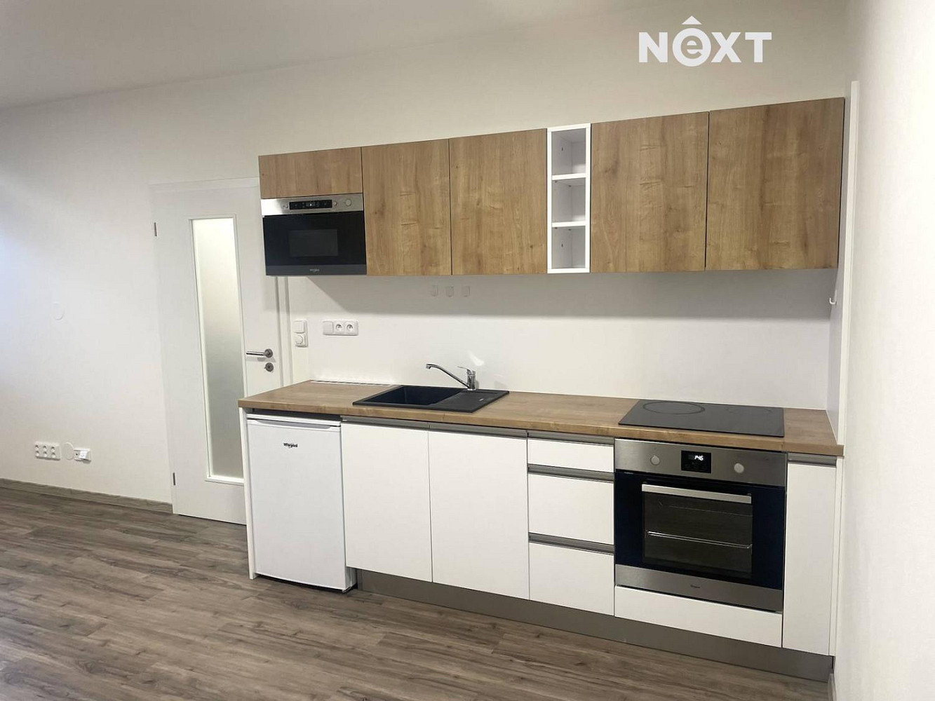 Pronájem bytu 1+kk 38 m² – fotografie 4