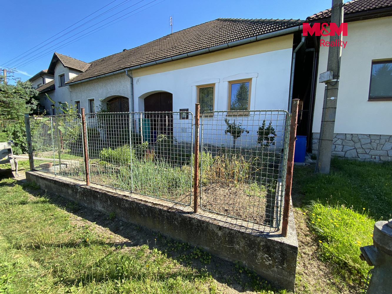Prodej domu 100 m² s pozemkem 354 m² — photo 2