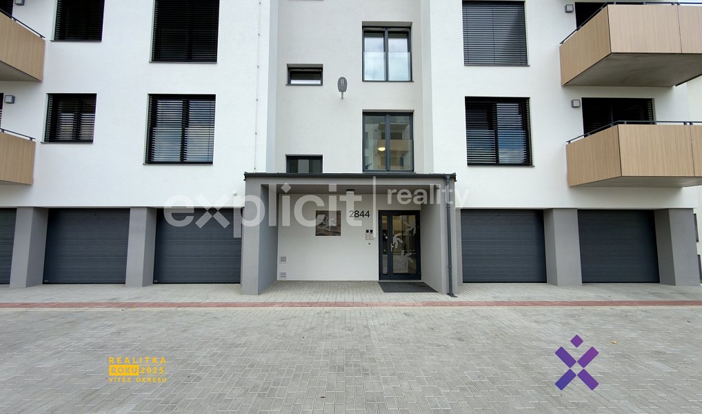 Pronájem bytu 1+kk 33 m², Uherský Brod – náhled fotky 13