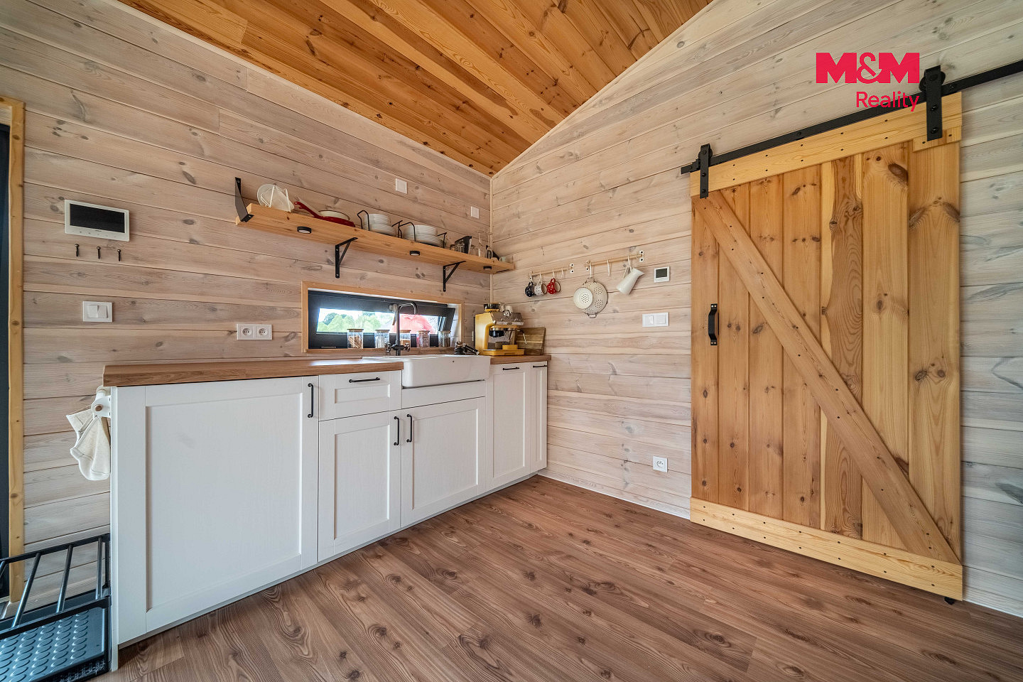 Prodej ubytovacího objektu 65 m² – fotografie 3