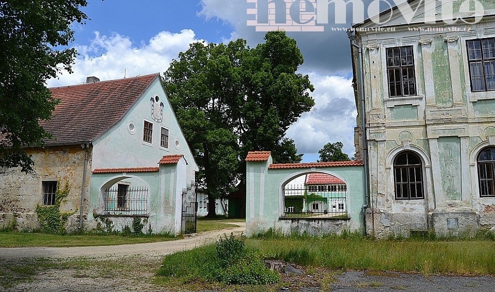 Prodej domu 11 429 m² s pozemkem 31 573 m², Hatín – náhled fotky 17