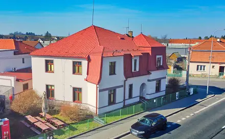 Prodej domu (jiného typu) 226 m² s pozemkem 358 m², Hradecká, Holice, okres Pardubice