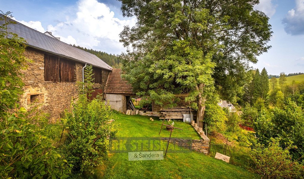 Prodej chaty/chalupy 600 m² s pozemkem 3 209 m², Rožmitál na Šumavě – náhled fotky 6