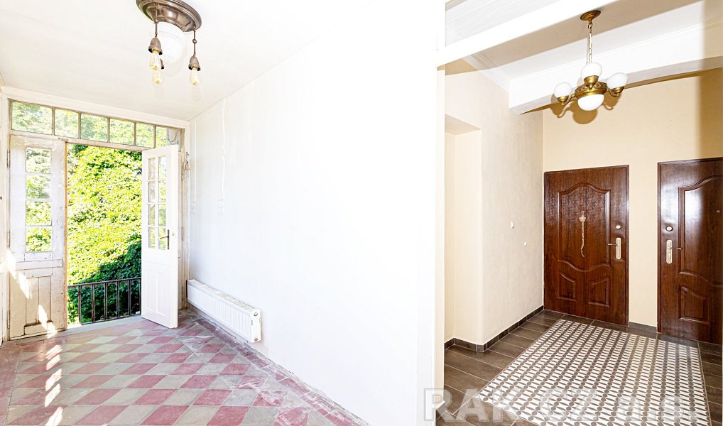 Prodej nájemního domu, činžáku 338 m², Praha – náhled fotky 19