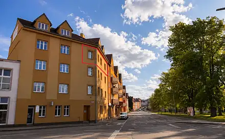 Prodej bytu 3+kk 66 m², Dyleňská, Cheb