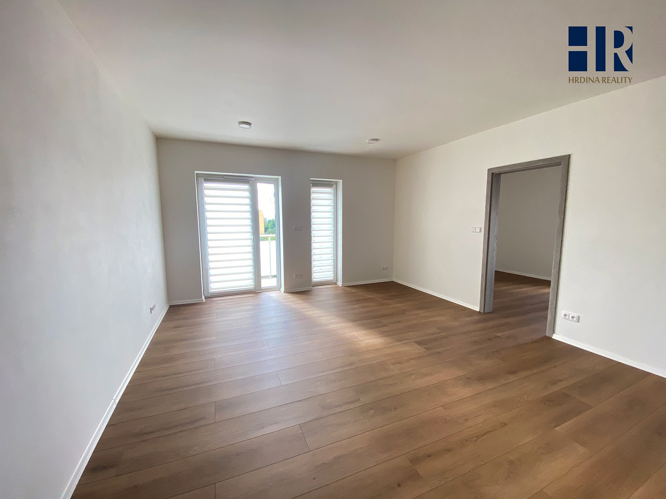 Pronájem bytu 2+kk 44 m² – fotografie 2