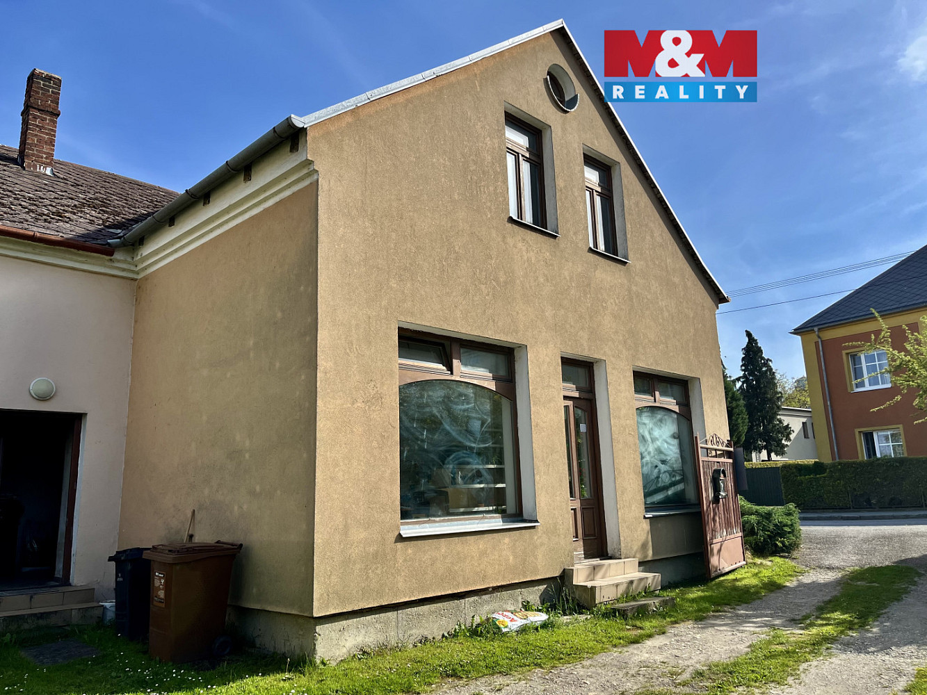 Pronájem obchodních prostor 24 m²