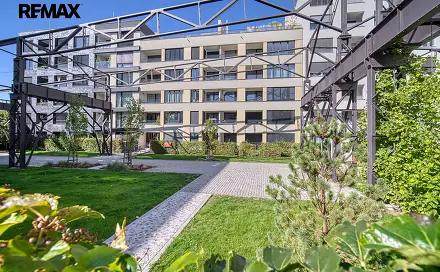 Pronájem bytu 2+kk 52 m²