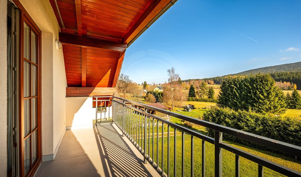 Prodej domu 230 m² s pozemkem 2 845 m², Horní Stropnice – náhled fotky 26
