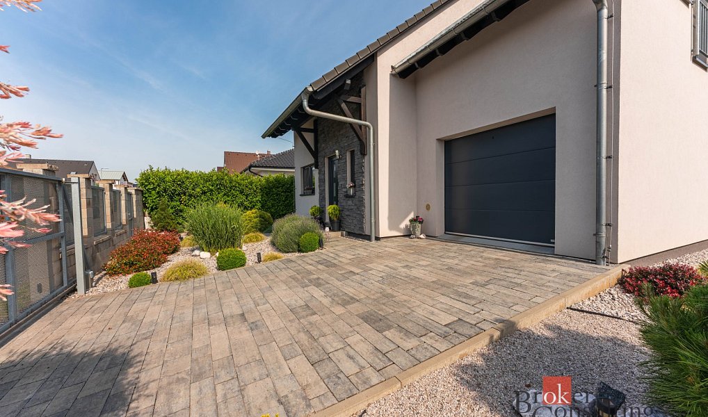 Prodej domu 118 m² s pozemkem 812 m², Dobroměřice – náhled fotky 19