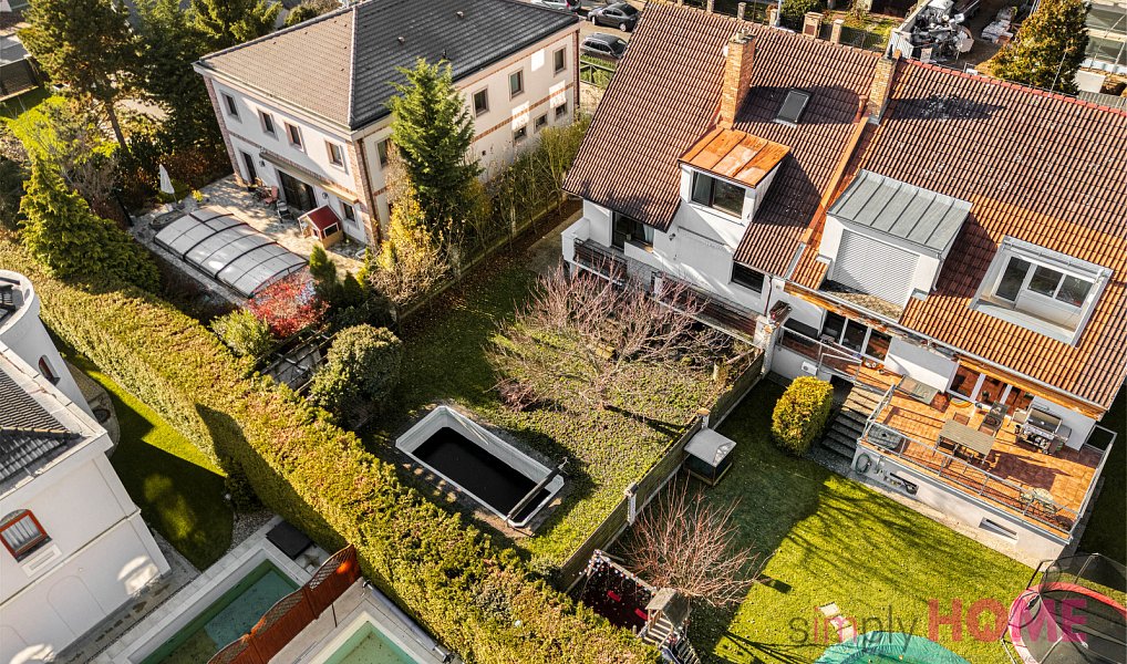 Prodej domu 186 m² s pozemkem 468 m², Praha – náhled fotky 3