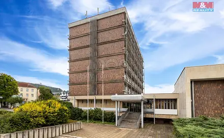 Pronájem kanceláře 340 m², Wagnerovo nám., Beroun - Beroun-Město