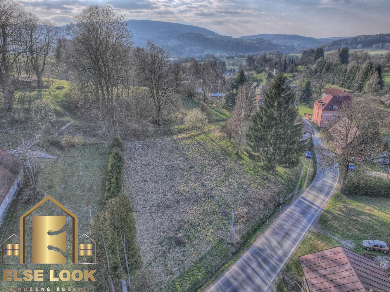 Prodej stavebního pozemku 868 m²
