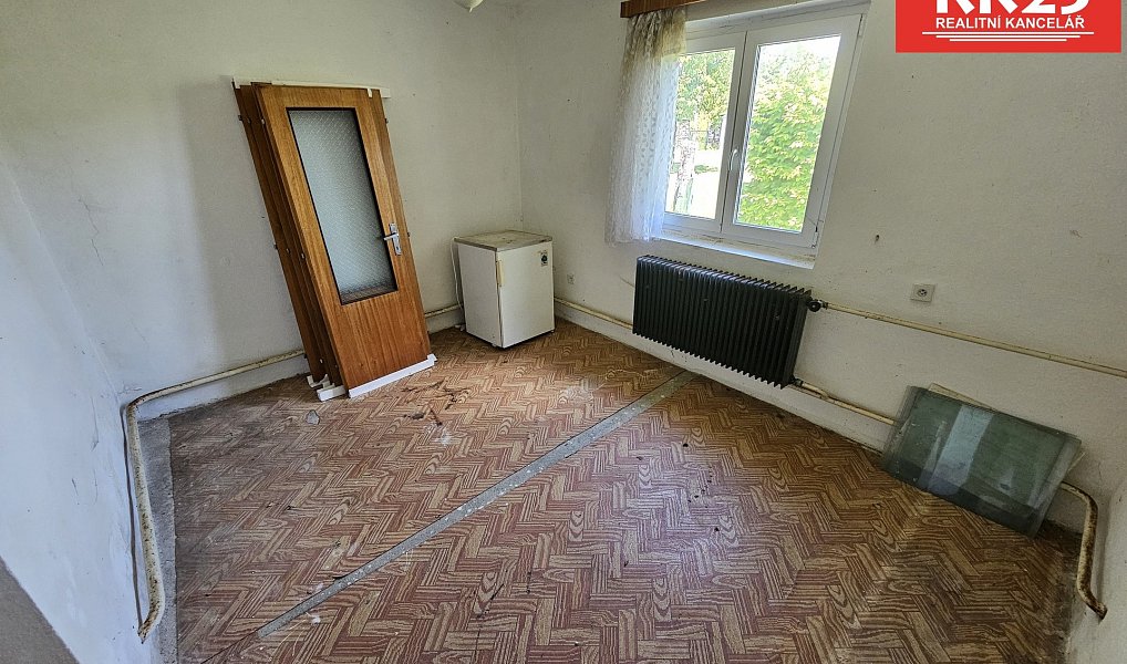Prodej domu 100 m² s pozemkem 795 m², Chodová Planá – náhled fotky 9