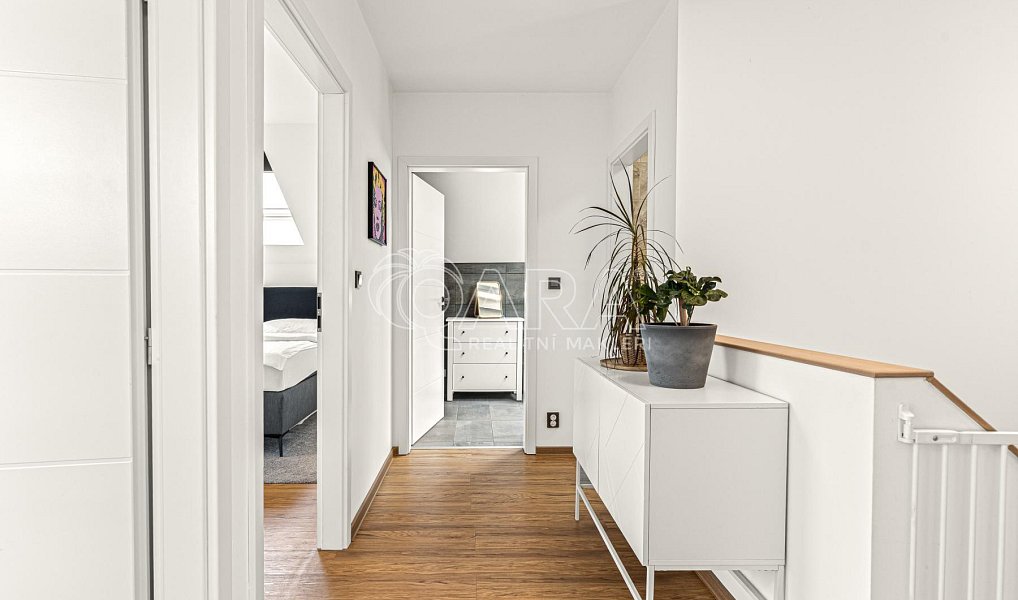 Prodej domu 131 m² s pozemkem 838 m², Kamenice – náhled fotky 17