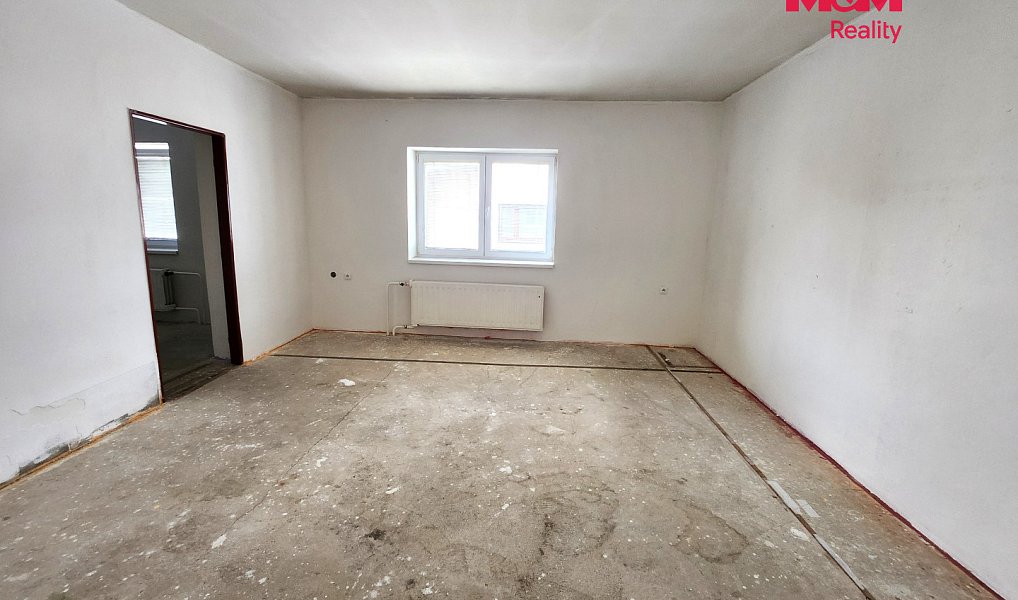 Prodej domu 160 m² s pozemkem 256 m², Lenešice – náhled fotky 7