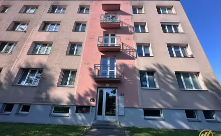 Pronájem bytu 2+1 50 m², U Růžáku, Nymburk