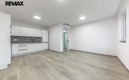 Pronájem bytu 3+kk 71 m², Veleslavínova, Kladno - Kročehlavy