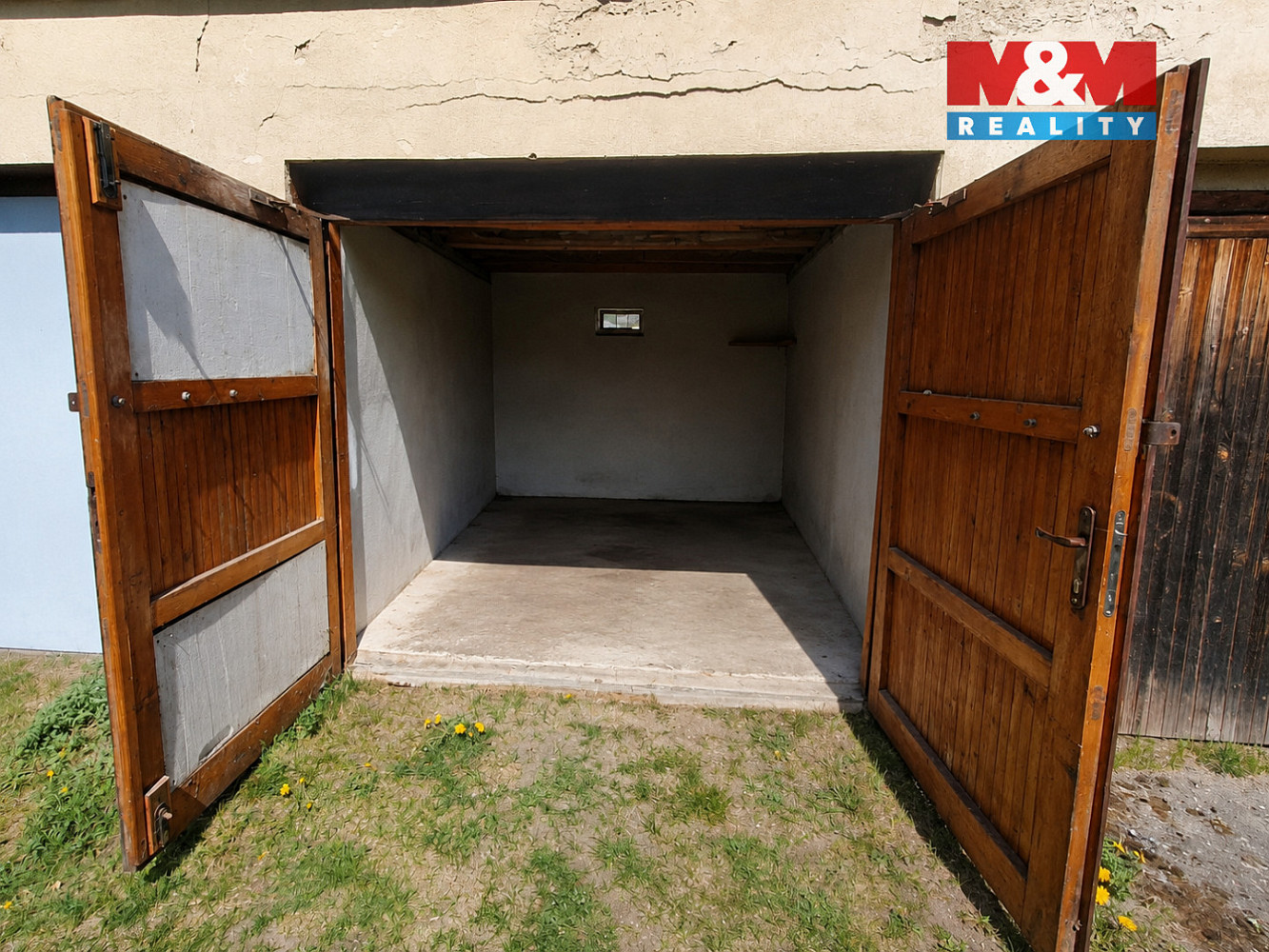 Prodej garáže, 18 m2, staré město, ul. nábřežní — photo 2