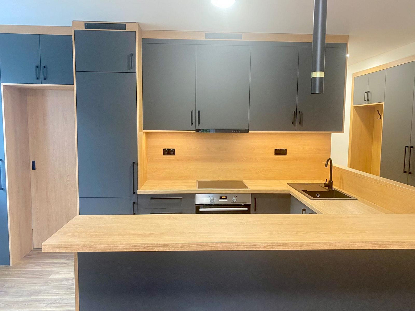 Prodej bytu 3+kk 63 m² — photo 2