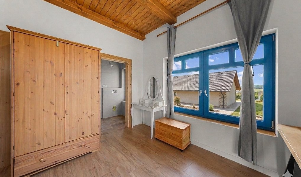 Prodej domu 182 m² s pozemkem 1 107 m², Trnovany – náhled fotky 18