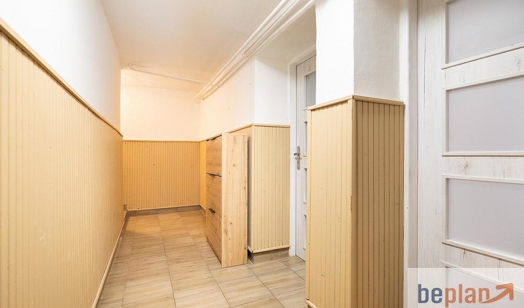 Prodej domu 300 m² s pozemkem 557 m², Drnholec – náhled fotky 25