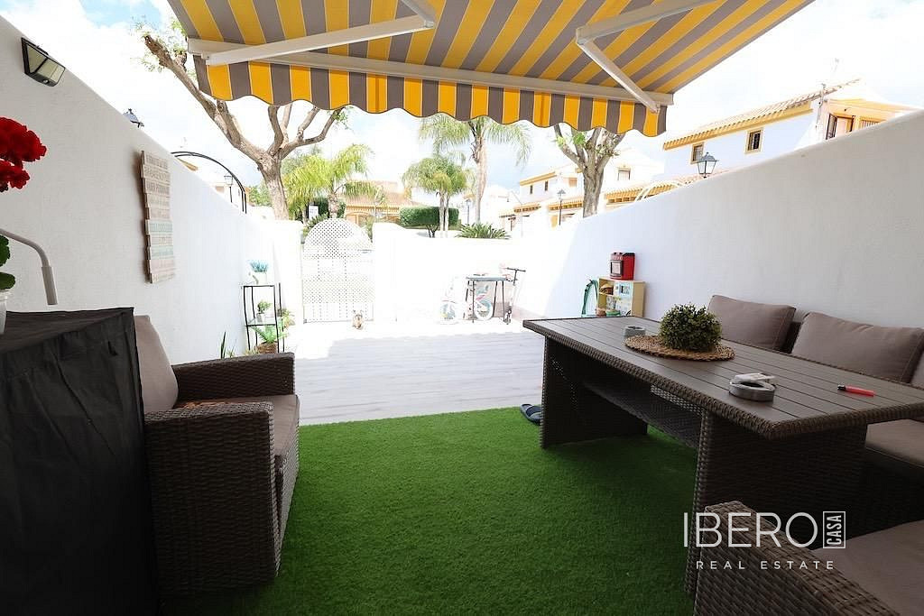 Prodej bytu 3+kk 75 m² – pohled 3