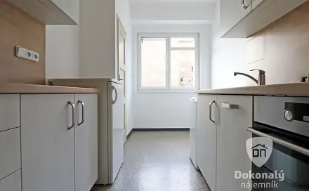Pronájem bytu 2+1 56 m², Vladivostocká, Praha 10 - Vršovice