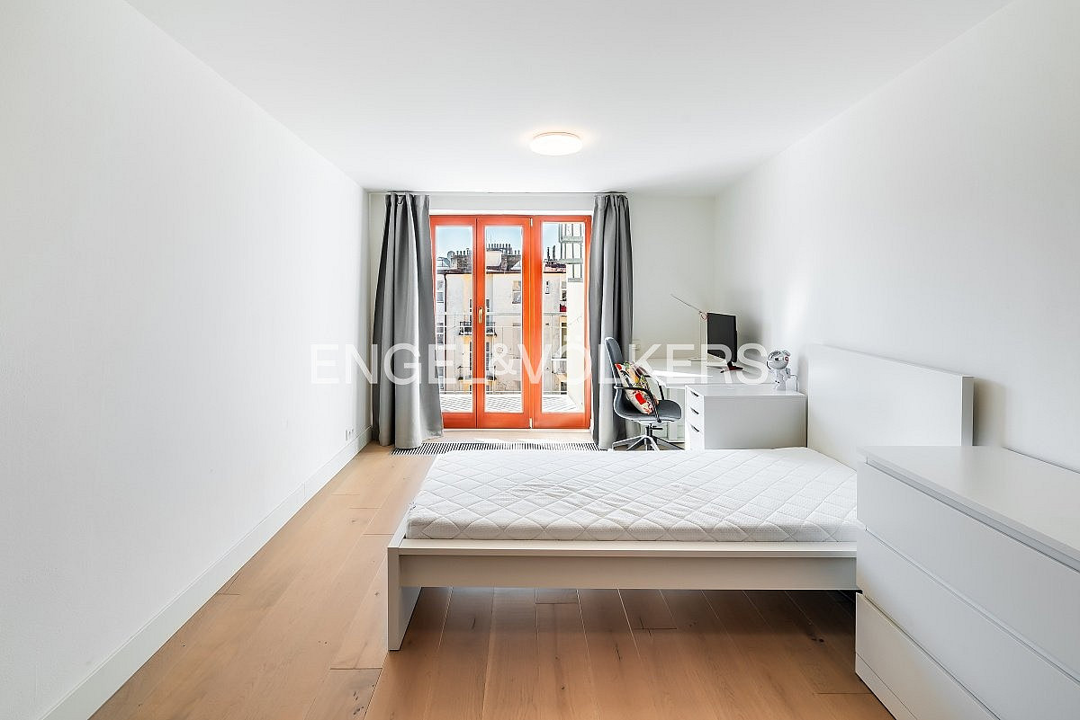 Pronájem bytu 4+kk 104 m² — photo 4