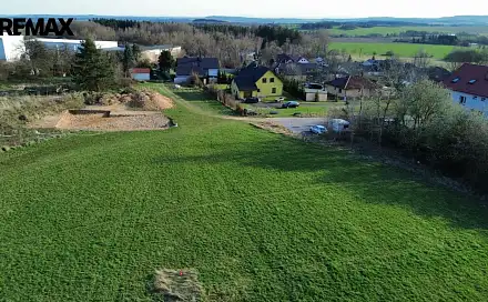 Prodej stavebního pozemku 1 215 m², Narysov, okres Příbram